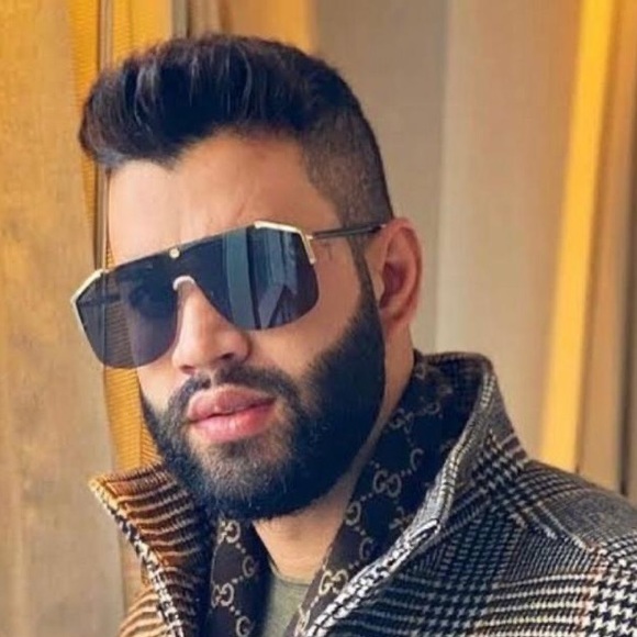 Gucci Other - Gucci Brown Shield Unisex Sunglasses GG0291S 002